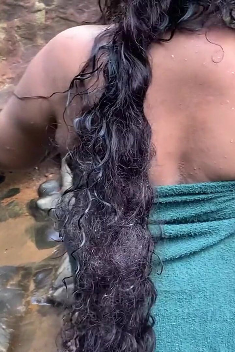 I Filmed My Girlfriend While She Was Bathing Naked and Masturbating at a Waterfall.