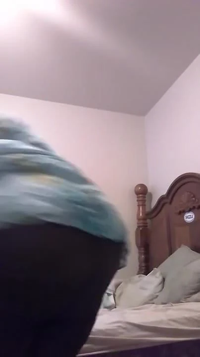 Sister booty 2