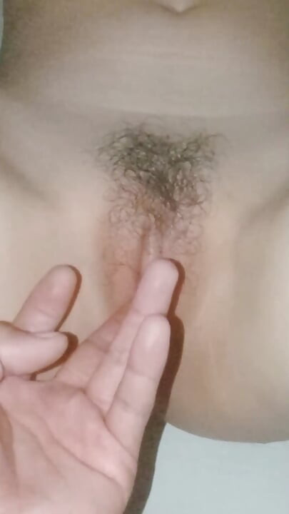 阴户狭窄的瘦美女亚洲