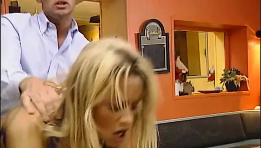 Horny MILF Was Searching a Huge Cock to Sucked