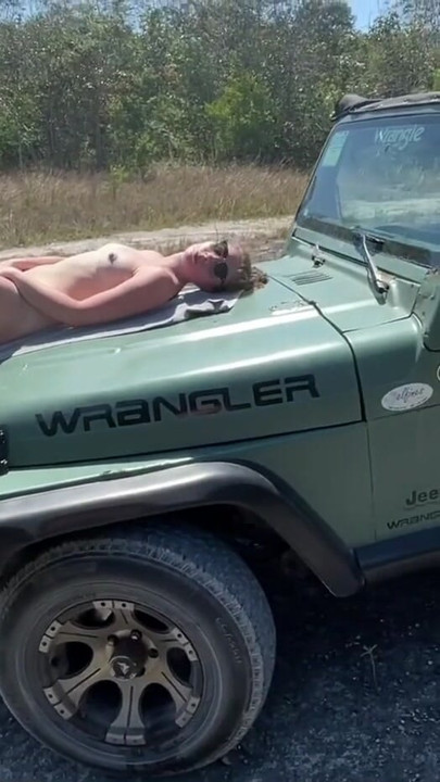 Eating pussy in public, public sex, she's fingering but herself, outdoor pussy eating, car sex,public masturbation | Clip 2