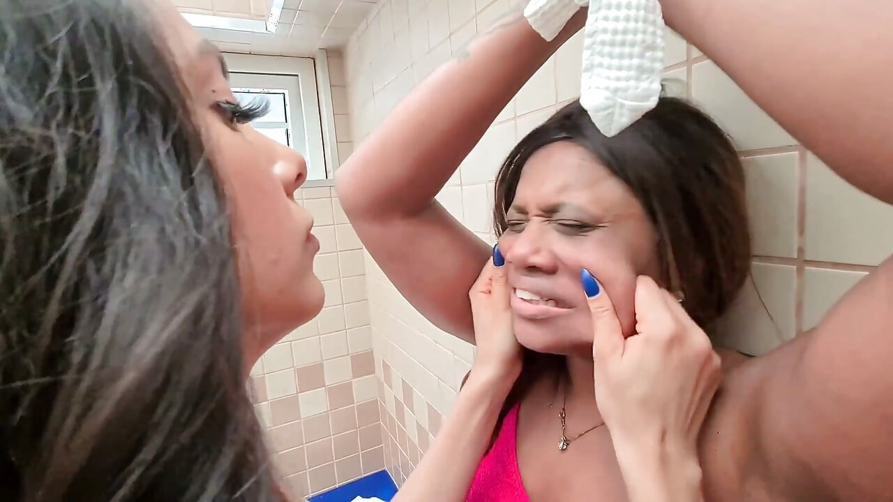 Face Destroy Top Domina - I Will Destroy Your Fucking Face with My Perfect Strong Hands
