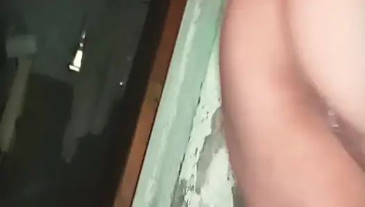 Mein chef lässt mich nackt arbeiten