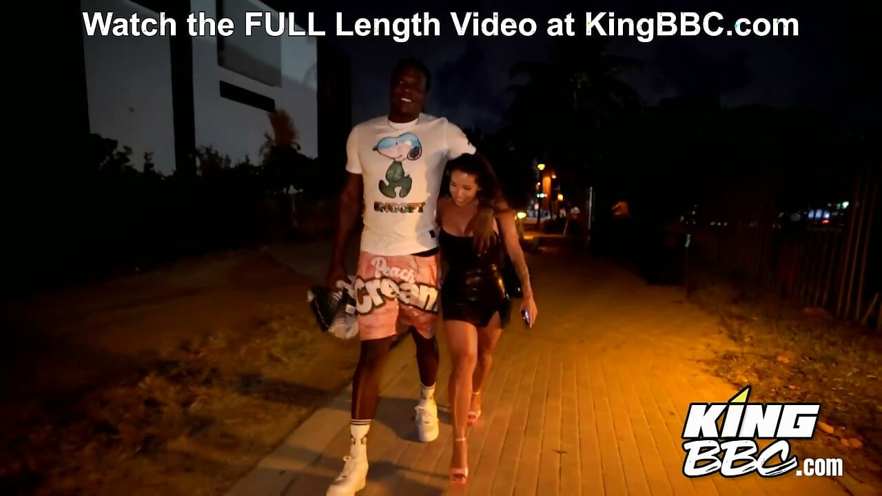 DATE NIGHT IDEA! BBC on the Beach at KingBBC