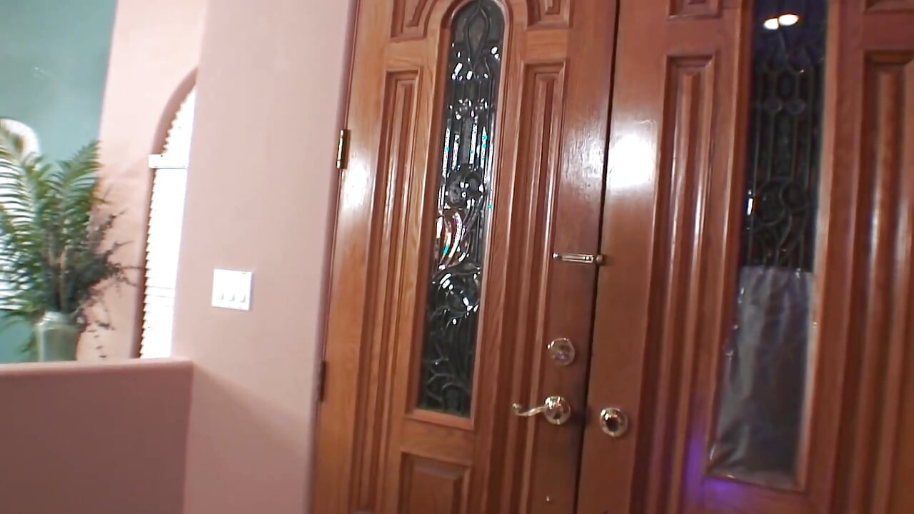 Culo primero en el apocalipsis.