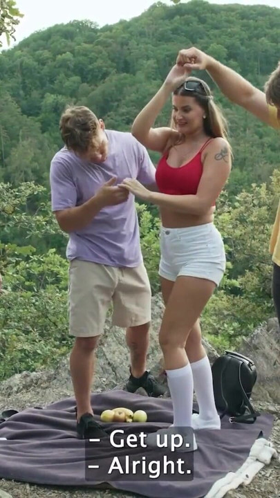 VIP4K. Ein cuckold beobachtet, wie ein anderer mann seine ehefrau fickt. Die beste zusammenstellung von cuckold-videos | Clip 1