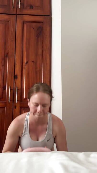 Treino quente e suado no quarto