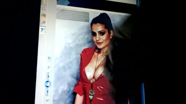 cum on amisha