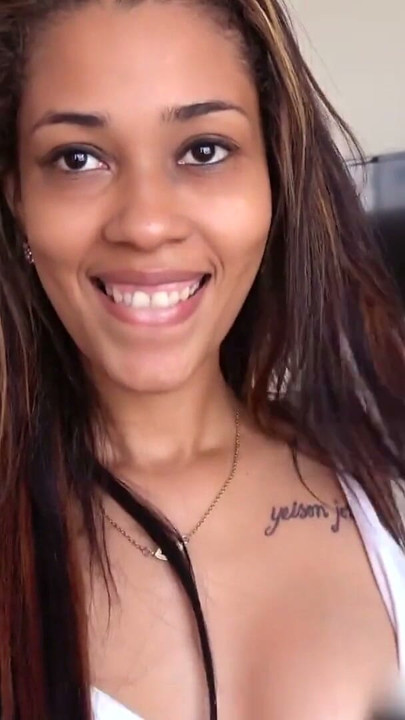Slutty latina amatör genç sikikleri büyük euro adam | Klip 1