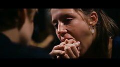 Blue is the warmest color, adele exarchopoulos sex scene