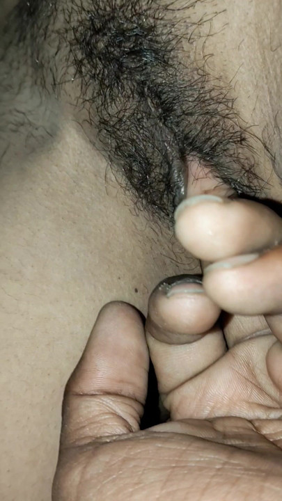 My boyfriend fingered my pussy and I enjoyed it.