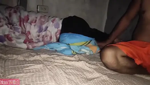 Вот как я бужу свою подругу, когда она возбуждена!.