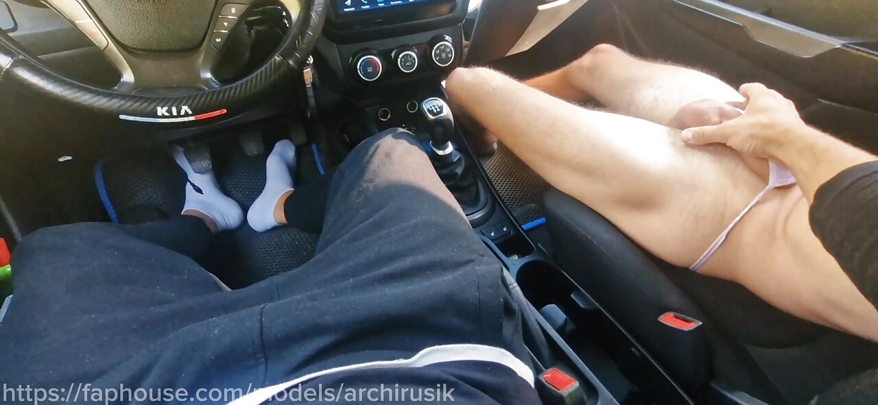 The cute twink is no longer a virgin. The taxi driver is fucking the femboy in the ass on the highway without condoms .