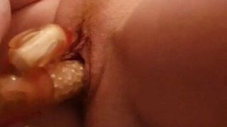 Ruda milf - domowa masturbacja