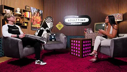 Ameena Green Striptizci kökenleri, osurma videoları ve anime hayranları | Adult Time Podcast