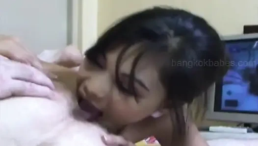 Eksklusif amatir Filipino dari katalog belakang. Lucy dientot habis-habisan sampai dicrot di tenggorokan dua kali! Bergabung Sekarang $9.95