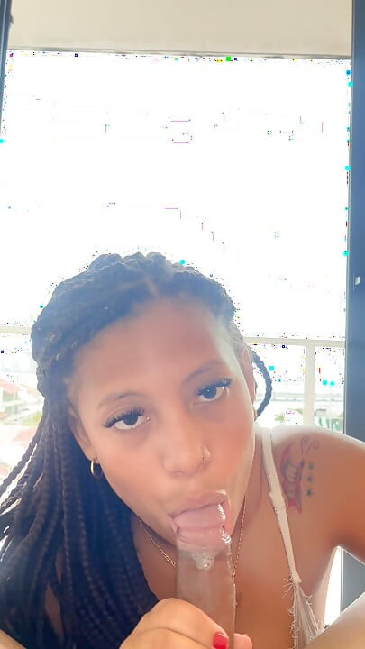 Morning to my boyfriend with wet blowjob