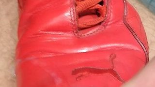 I fuck the red leather Puma