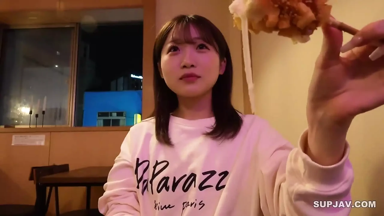 Asian Angel 21995