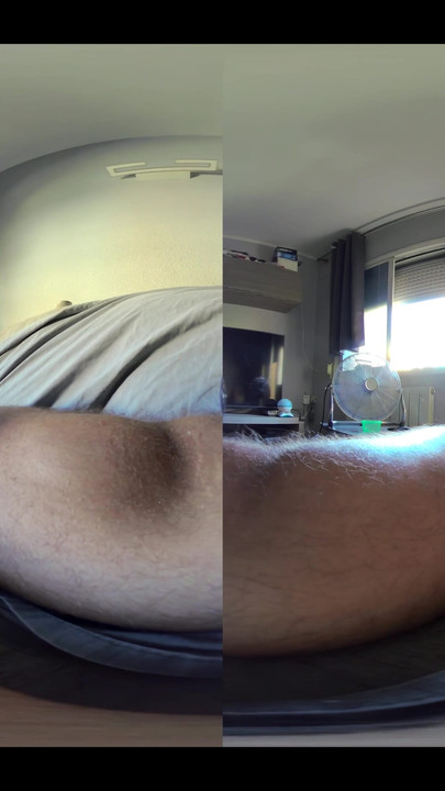 「VR 8K POV ティーザー - 字幕付きソファでの淫語オナニー - OF、FH、FanCentro のフル VR」からの感動的な瞬間