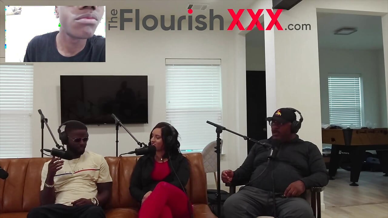 Thebloomxxx 播客，由 Alyx Urie、Ace Hardz、Mrboom 主演