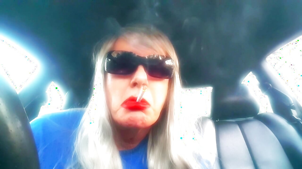 BLONDES THAT DANGLE LONG CIGARETTES VS120s MORE 120s COMPILATION