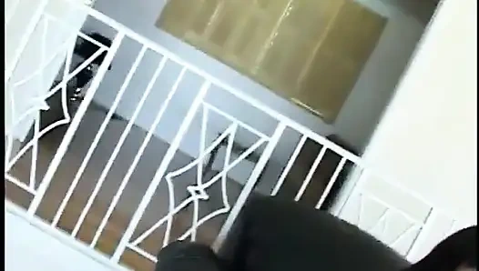 Невероятные шлюхи с истекшим сроком действия снимает на видео яростный трах в тройничке