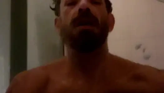 Cashmaster - bir alfanın banyosuna hayran kal