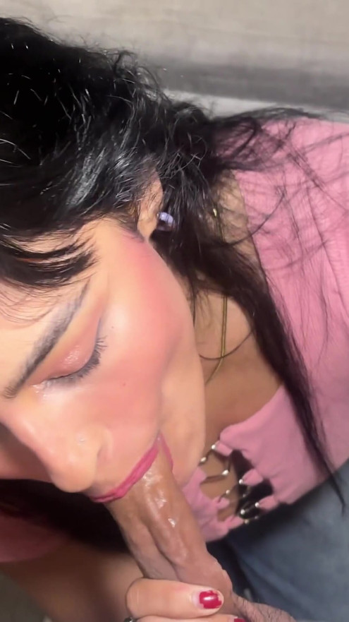 Amateur Public Pickup: Latina Fan With Pornhub Backpack Gives Deepthroat Blowjob & Gets Raw Creampie | Clip 1