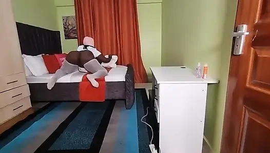 Ihren wasserigen, fetten arsch versohlt