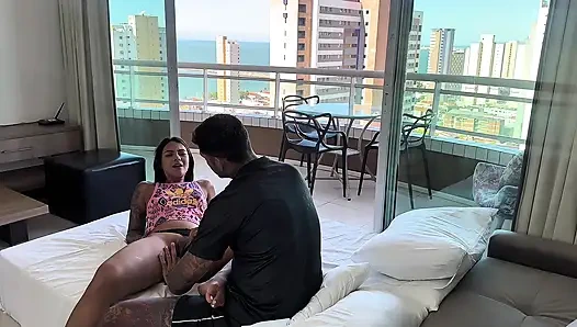 BRASILIANISCHE TOURISTIN GEFICKT SO SEHR, DASS ICH ZITTERTE