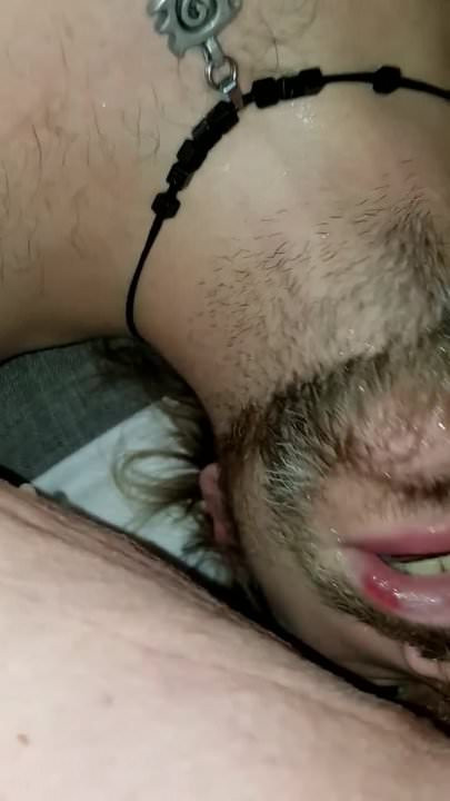Swedish amateur porn licking pussy and get squirt facial