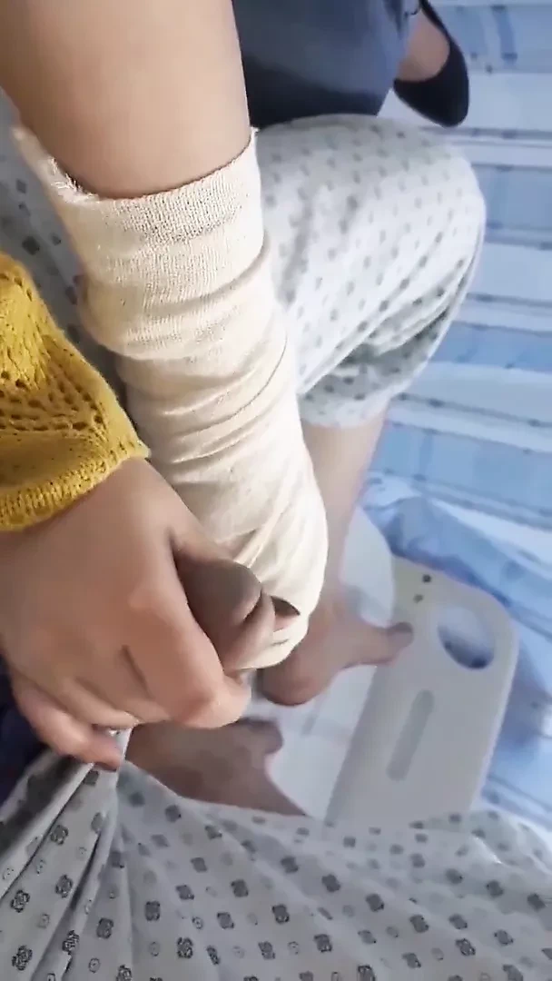 朋友的韩国人妻口交