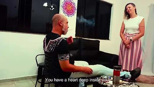 Dindar evli kadının tefeciye borcu vardı.