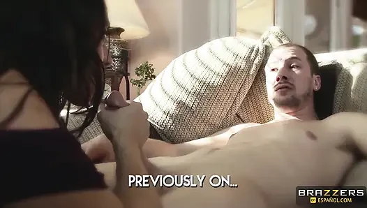 Brazzers - si semok ariella ferrera nawarin pantat perawannya sama mick blue untuk minta maaf