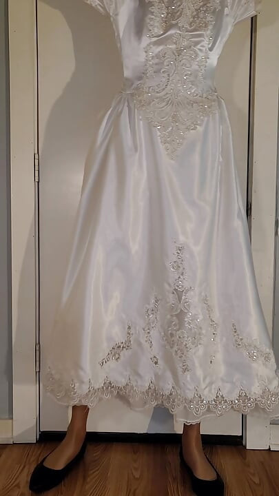 Vestido de novia de satén líquido vintage