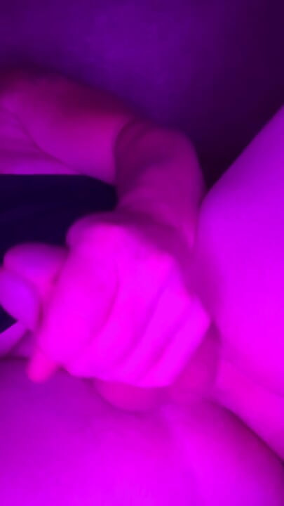 Cumming hard