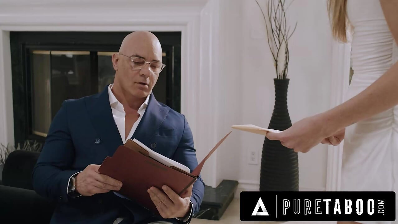 PURE TABOO - Addison Vodka ขี้เงี่ยนยอมจํานนต่อชายร่ํารวยเงี่ยนที่ฟ้องเธอเพื่อความหมิ่นประมาท