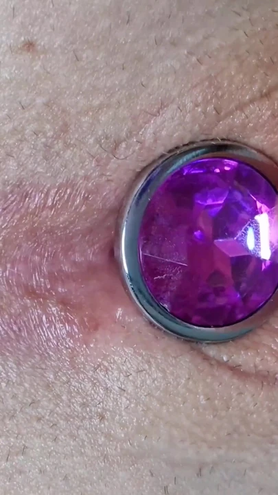 Unforgettable moment from "Extreme Close-Up - playing with my new dildos"