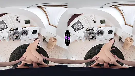 Elena Vedems nackter wäschetrick macht sie hart gefickt - teenMegaWorld