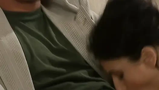 Mükemmel Alman bayanlar anal sekste yarağa biniyor