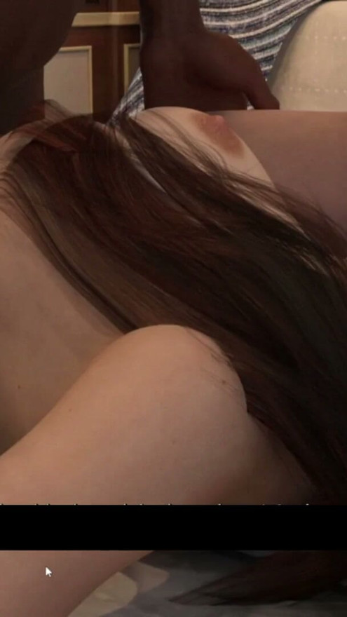 Ženin seks sa svekrom veliki crni kurac u vozu ispred muža cuckold | Klip 1
