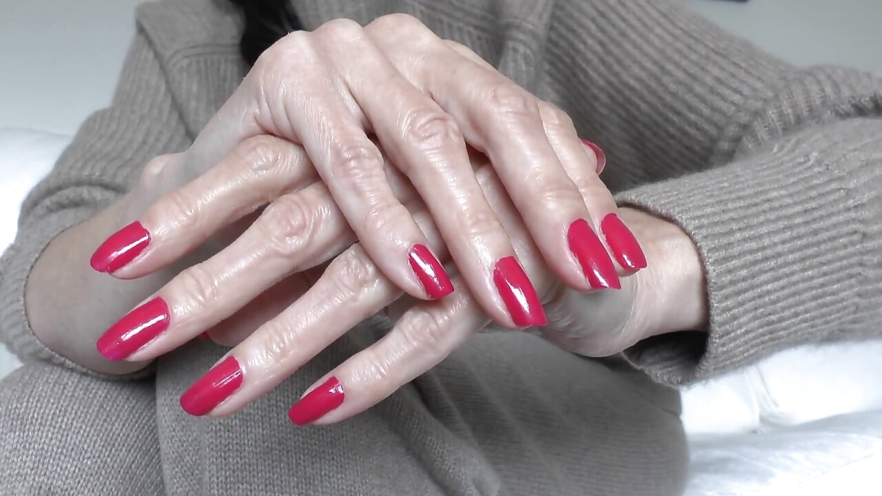 Unhas vermelhas joi parte 2, apresentado por Lady Victoria Valente