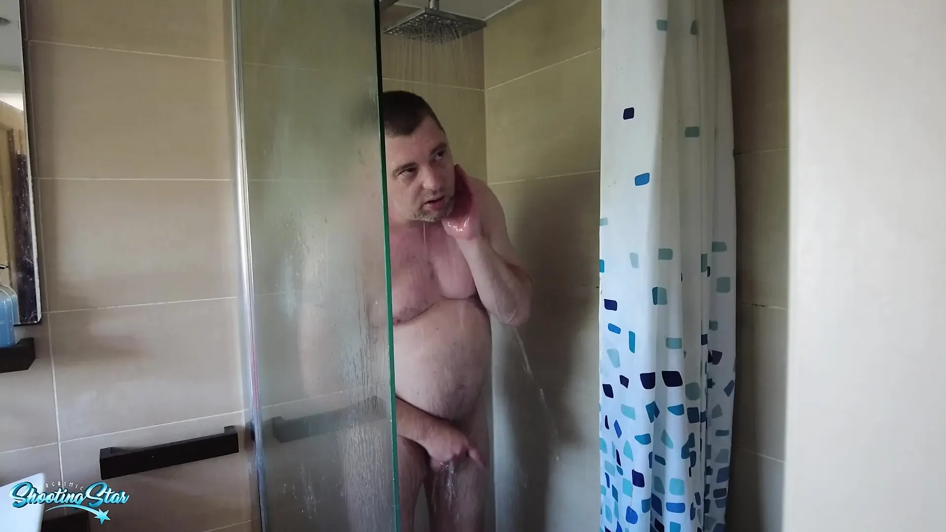 bbc con repartidor mientras mi esposo en la ducha