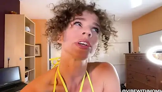 Stripperin stiefmutter virtueller sex pOV bedauern! Ich hatte einfach eine so schreckliche Nacht, die all diese Männer im Club gemahlen hatte.