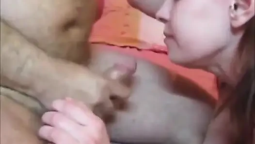 Aku suka ngentot diriku sendiri dan nyepong kontol