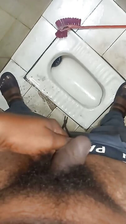 Ben Hintli desi adamım karımın amını öperek sikiyorum