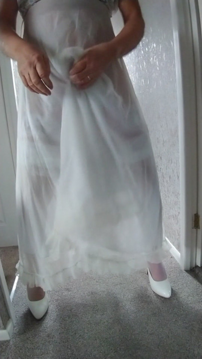Dressy up time | Clip 1