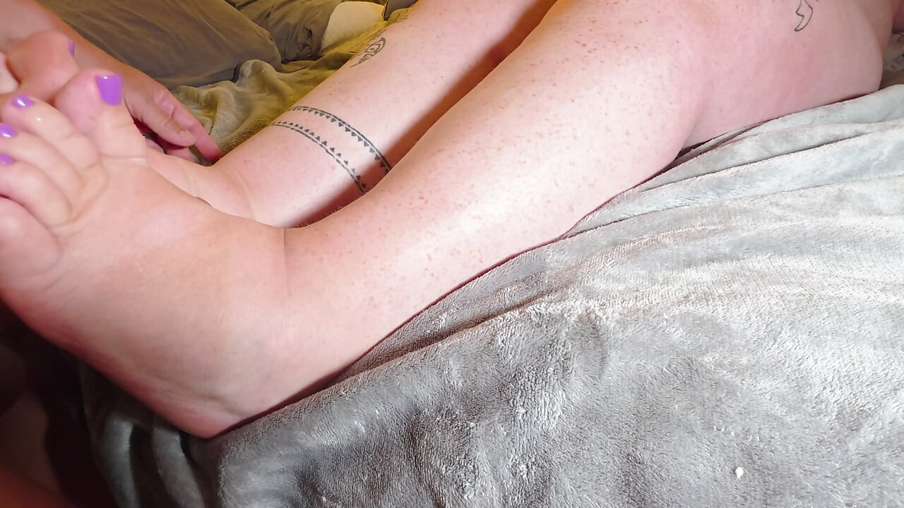 Fresh pedicure foot fuck with massive cumshot
