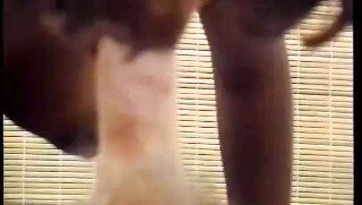 Siyah ve beyaz kombinasyonu asla bu kadar zevk verici değil